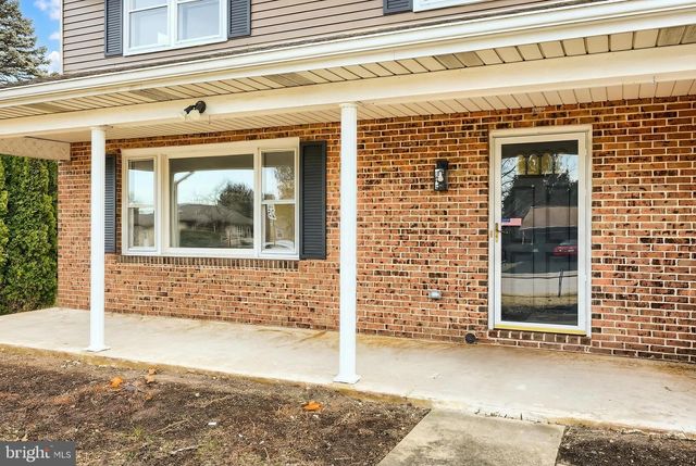 2510 REDWOOD RD, Dover, PA 17315