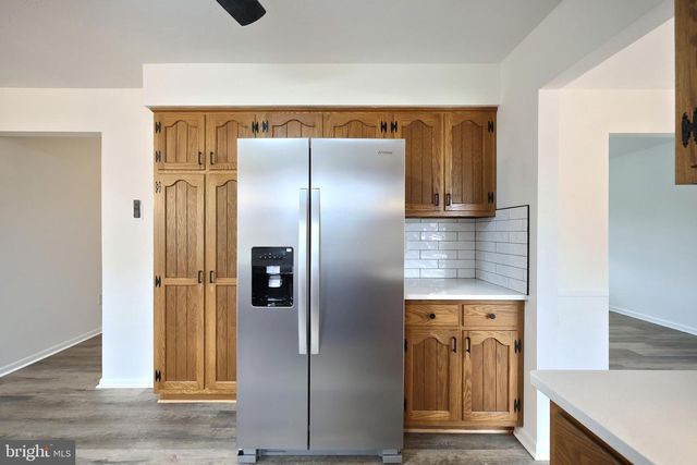 2510 REDWOOD RD, Dover, PA 17315