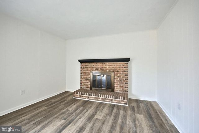 2510 REDWOOD RD, Dover, PA 17315