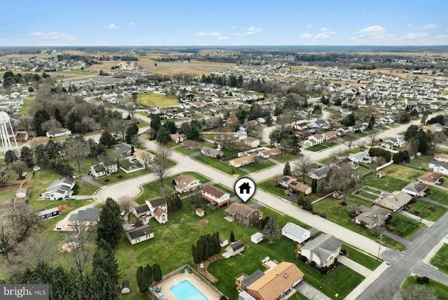 2510 REDWOOD RD, Dover, PA 17315