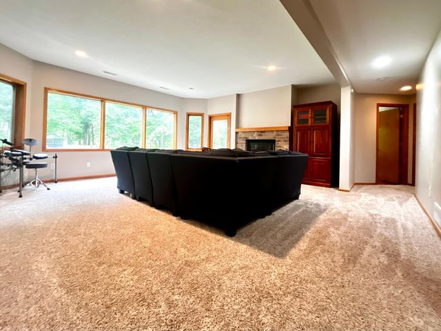 8367 153rd Place, Savage, MN 55378