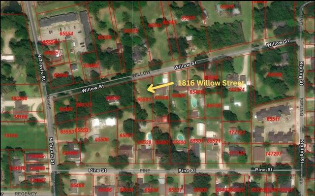 1816 Willow Street, Liberty, TX 77575