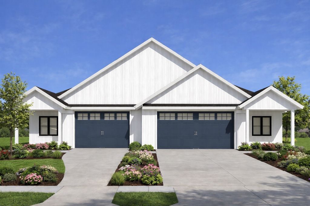 324 S Spruce Street, Indianola, IA 50125