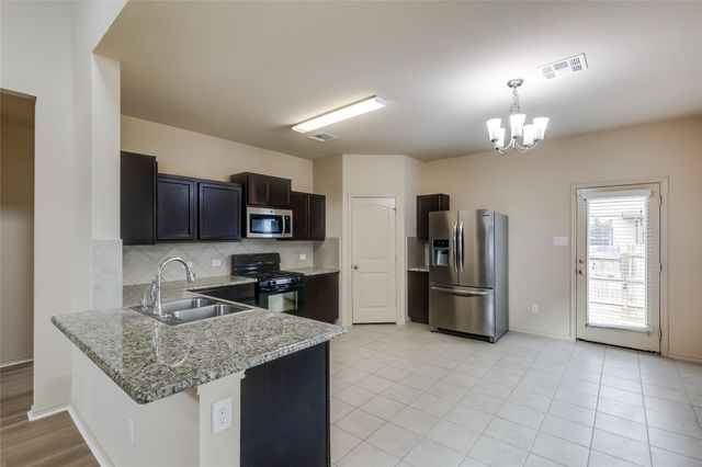 125 Wedgewood WAY, San Marcos, TX 78666