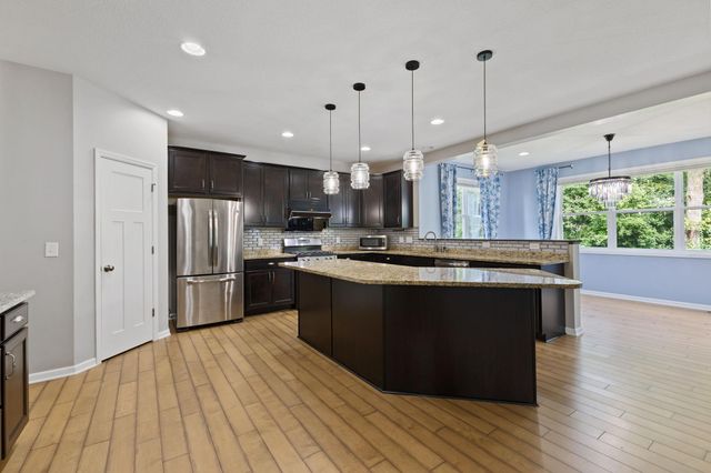 4824 Red Oak Lane, Minnetrista, MN 55364