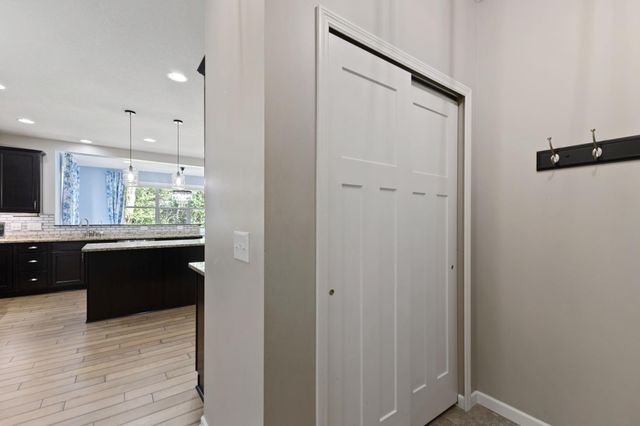 4824 Red Oak Lane, Minnetrista, MN 55364