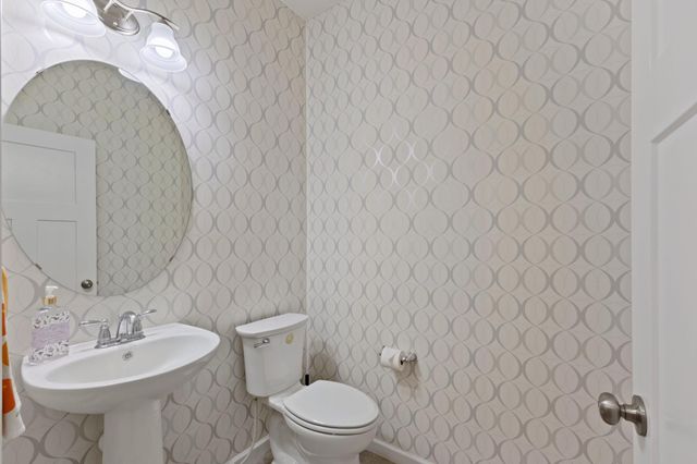 4824 Red Oak Lane, Minnetrista, MN 55364