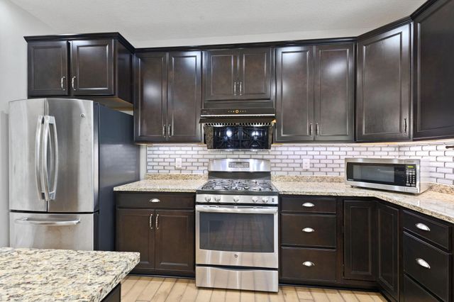 4824 Red Oak Lane, Minnetrista, MN 55364