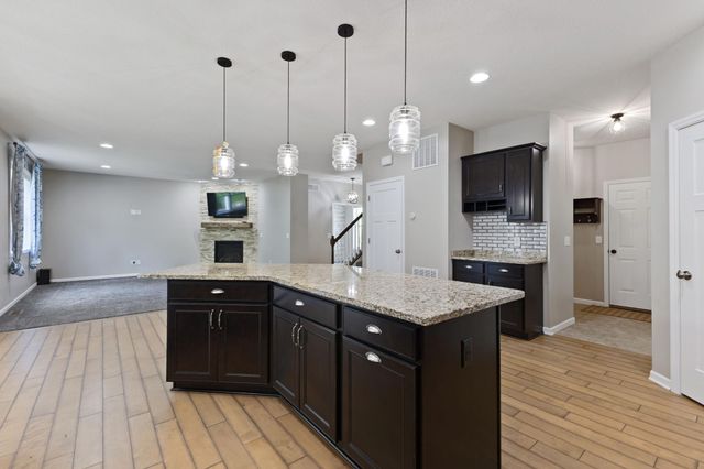 4824 Red Oak Lane, Minnetrista, MN 55364