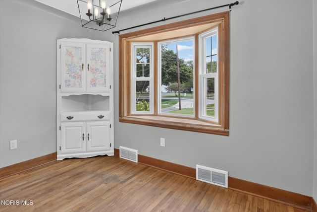 414 Findlay Street, Perrysburg, OH 43551