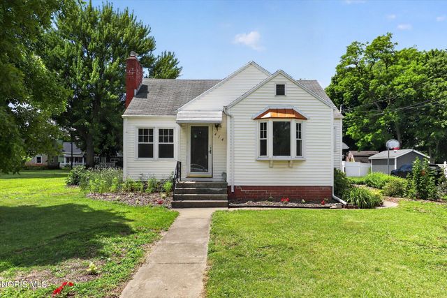 414 Findlay Street, Perrysburg, OH 43551