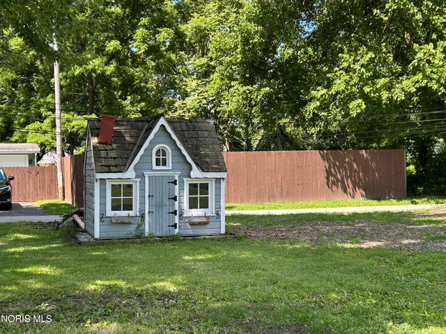 414 Findlay Street, Perrysburg, OH 43551