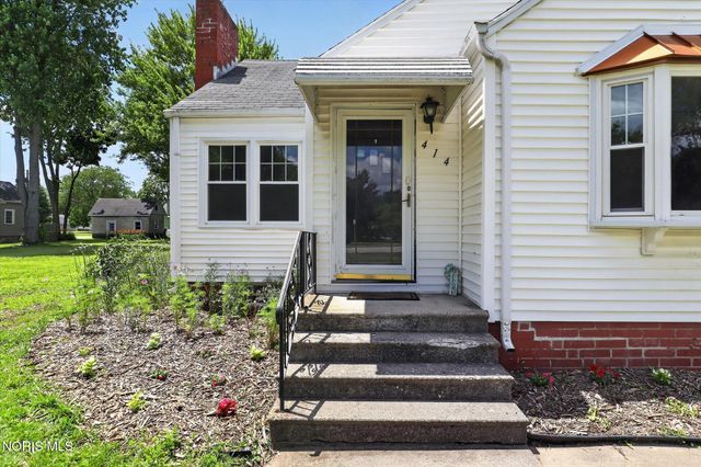 414 Findlay Street, Perrysburg, OH 43551