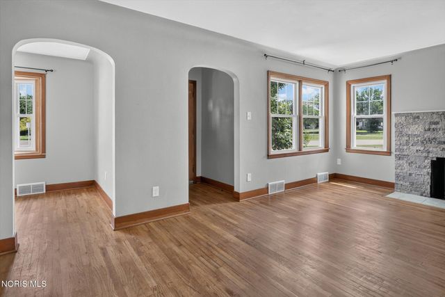 414 Findlay Street, Perrysburg, OH 43551