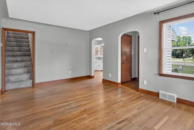 414 Findlay Street, Perrysburg, OH 43551
