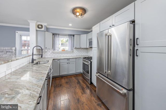 9 MADISON, Swedesboro, NJ 08085