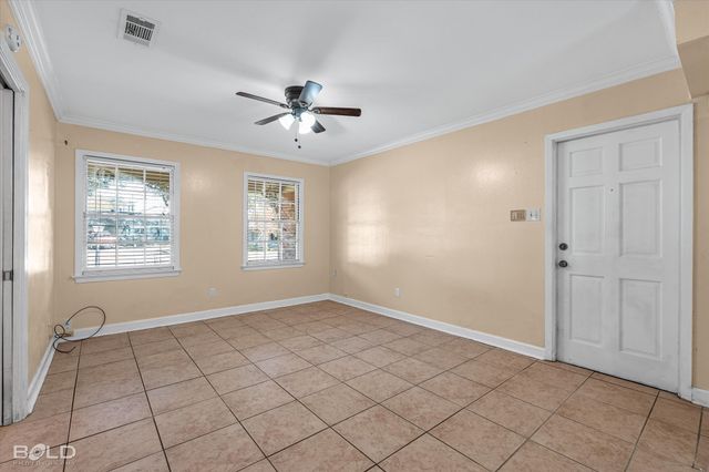 2710 Higgins Street, Shreveport, LA 71104