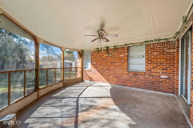 2710 Higgins Street, Shreveport, LA 71104