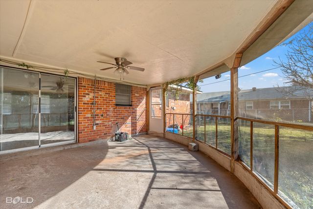 2710 Higgins Street, Shreveport, LA 71104