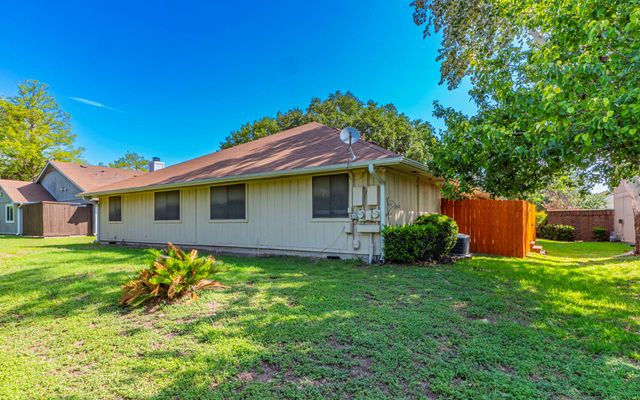 1007 MARKHAM LN A, Austin, TX 78753