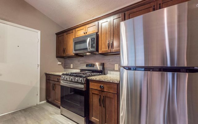 1007 MARKHAM LN A, Austin, TX 78753