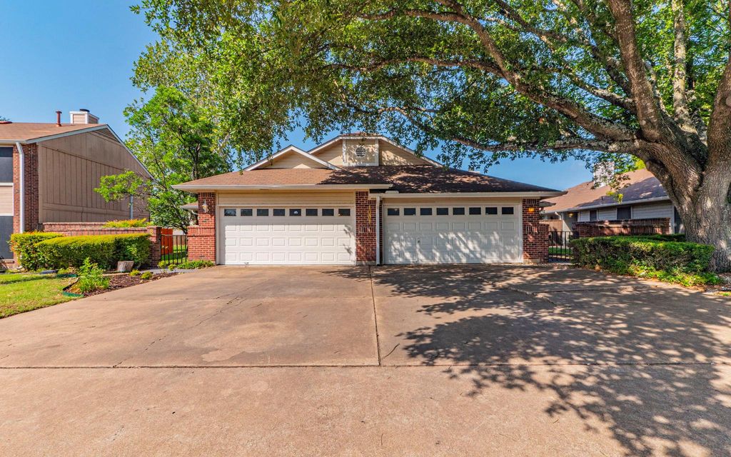 1007 MARKHAM LN A, Austin, TX 78753