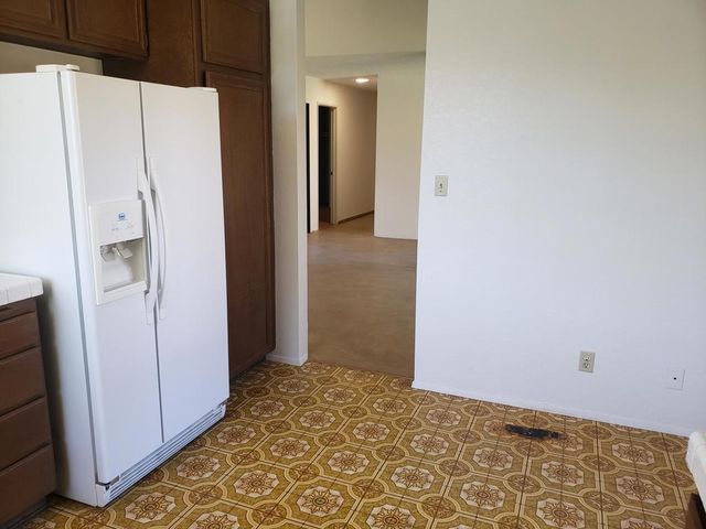 329 S Sierra Madre S, Palm Desert, CA 92260