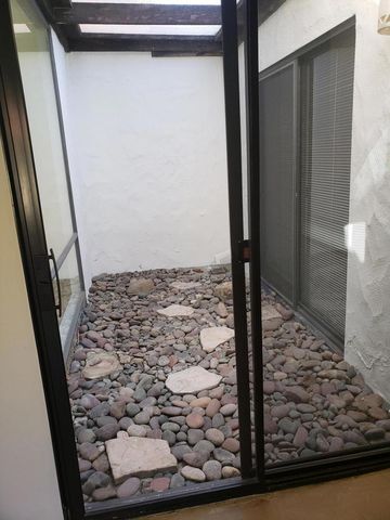 329 S Sierra Madre S, Palm Desert, CA 92260