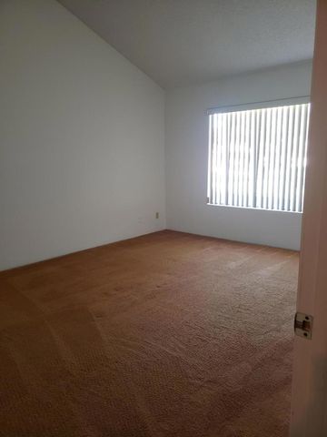 329 S Sierra Madre S, Palm Desert, CA 92260