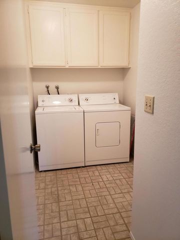 329 S Sierra Madre S, Palm Desert, CA 92260