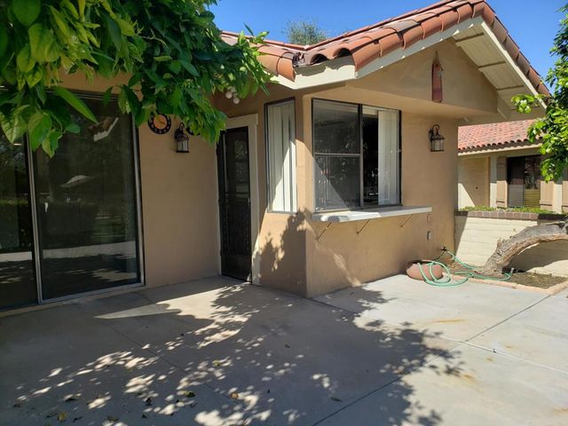 329 S Sierra Madre S, Palm Desert, CA 92260