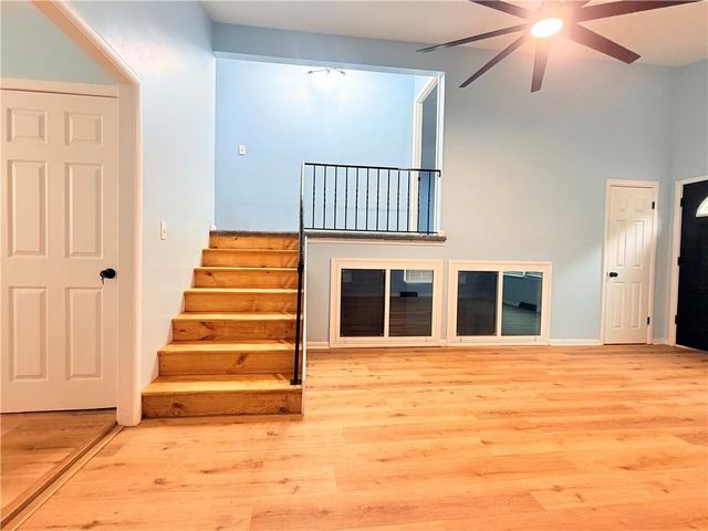 11221 Herrick Avenue, Kansas City, MO 64134