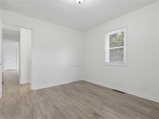 2309 S Crescent Avenue, Independence, MO 64052