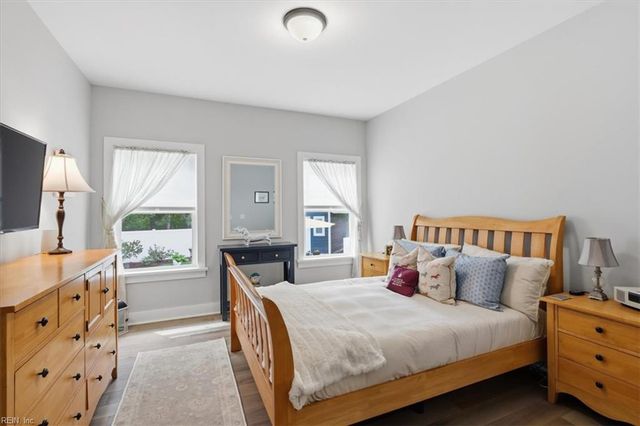 2768 Ashbys Bridge CT, Virginia Beach, VA 23456