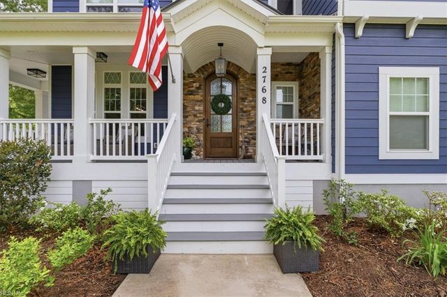 2768 Ashbys Bridge CT, Virginia Beach, VA 23456