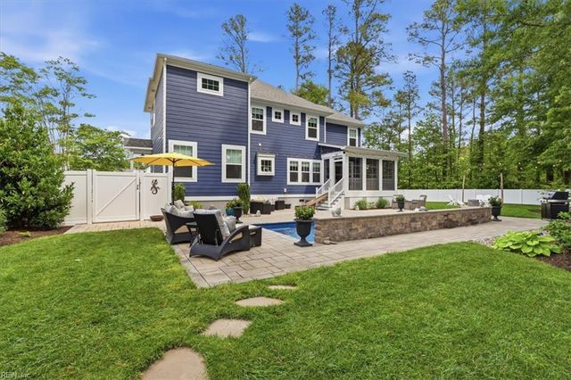 2768 Ashbys Bridge CT, Virginia Beach, VA 23456