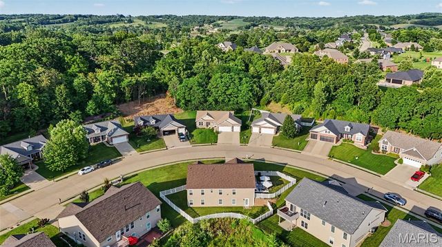 501 Micahs Way, Columbia, IL 62236