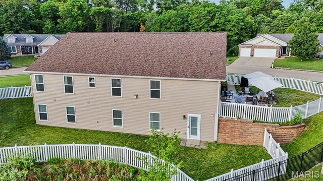 501 Micahs Way, Columbia, IL 62236