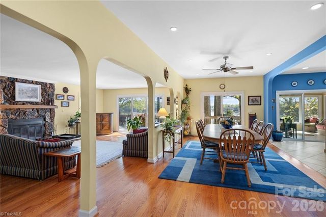144 Riverside Court, Lexington, NC 27292
