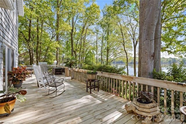 144 Riverside Court, Lexington, NC 27292