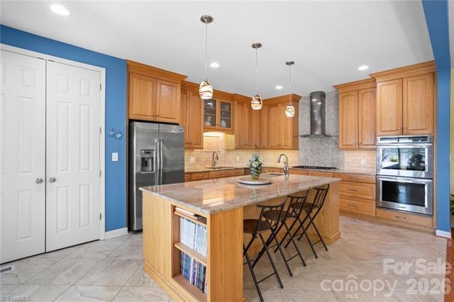 144 Riverside Court, Lexington, NC 27292