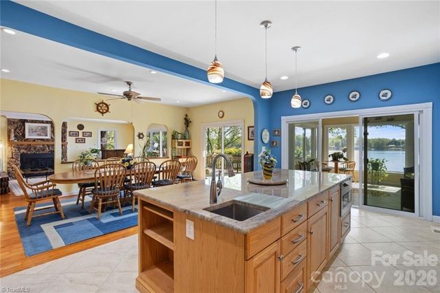 144 Riverside Court, Lexington, NC 27292