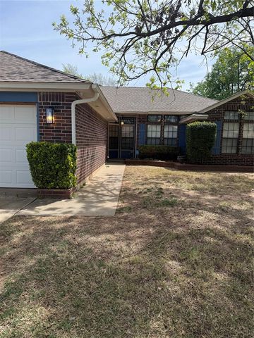 17132 Sunny Hollow Road, Edmond, OK 73012