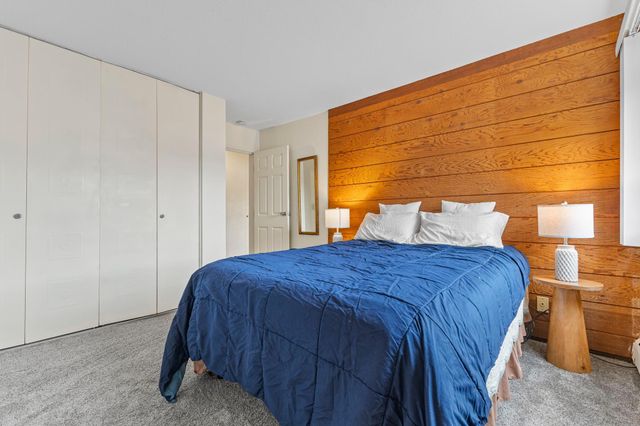 12992 Nicollet Avenue 102, Burnsville, MN 55337