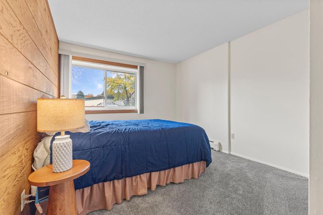 12992 Nicollet Avenue 102, Burnsville, MN 55337