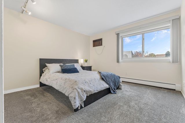 12992 Nicollet Avenue 102, Burnsville, MN 55337