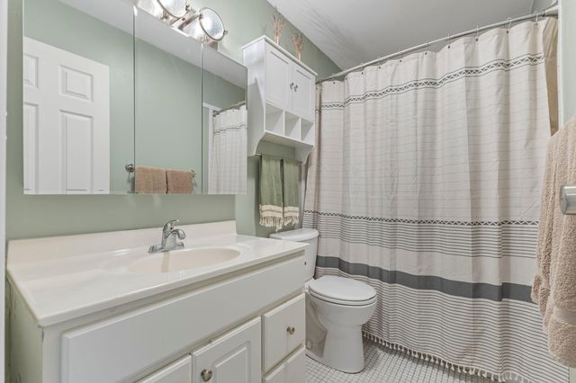 12992 Nicollet Avenue 102, Burnsville, MN 55337