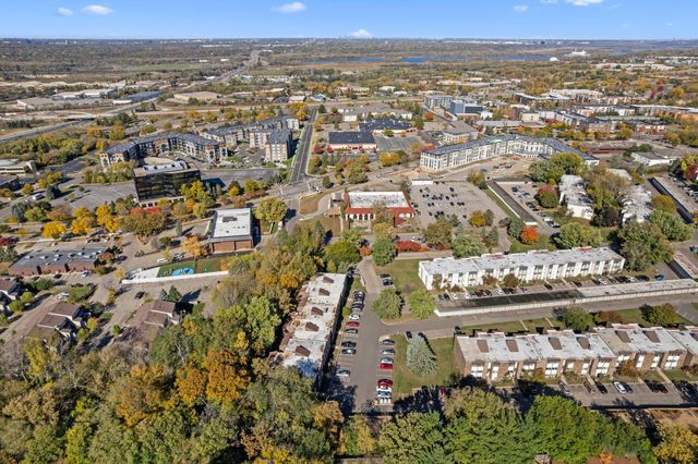 12992 Nicollet Avenue 102, Burnsville, MN 55337