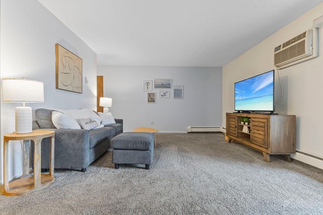 12992 Nicollet Avenue 102, Burnsville, MN 55337