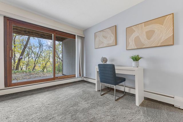 12992 Nicollet Avenue 102, Burnsville, MN 55337